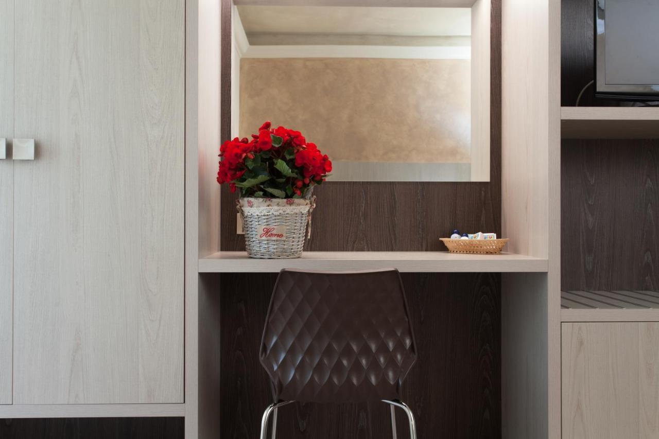 Hotel Dolcevita Cesenatico Extérieur photo