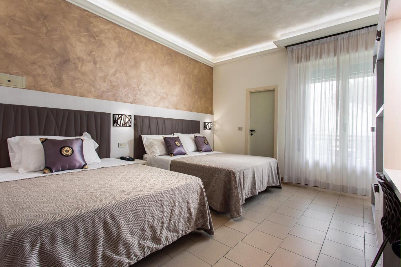 Hotel Dolcevita Cesenatico Extérieur photo