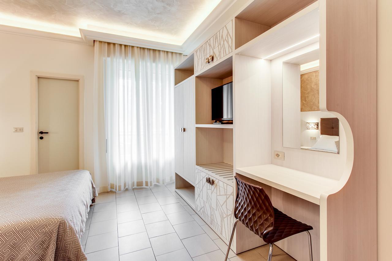 Hotel Dolcevita Cesenatico Extérieur photo